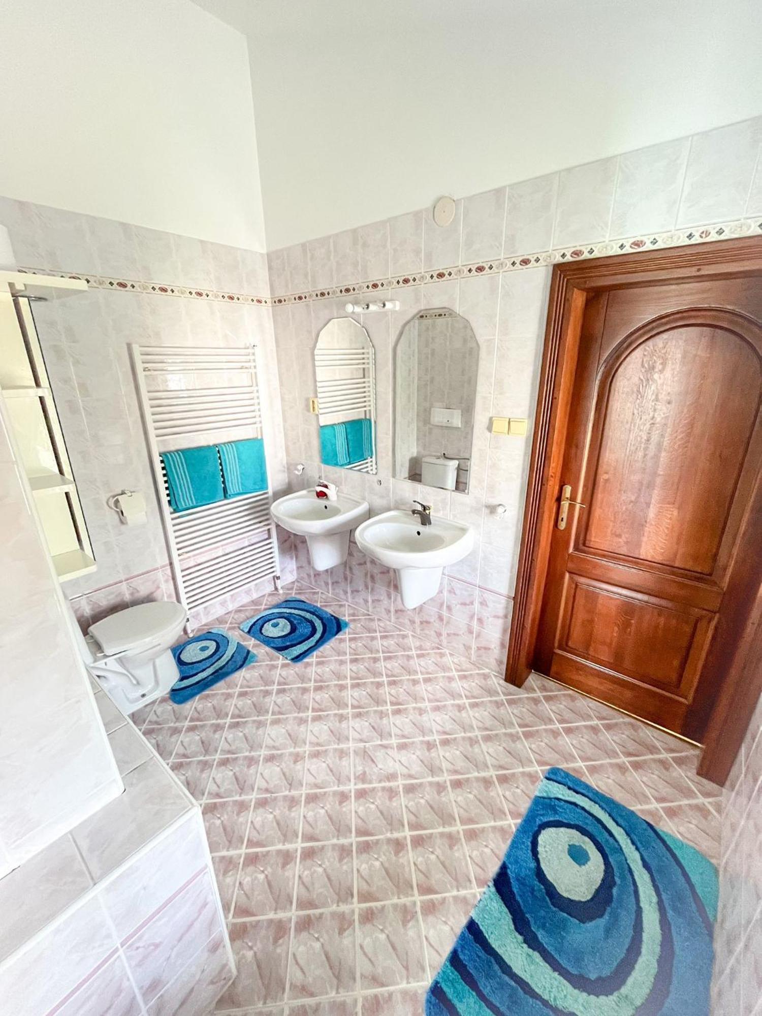 Cozy Rooms In Wine Town - Modra Quarto foto
