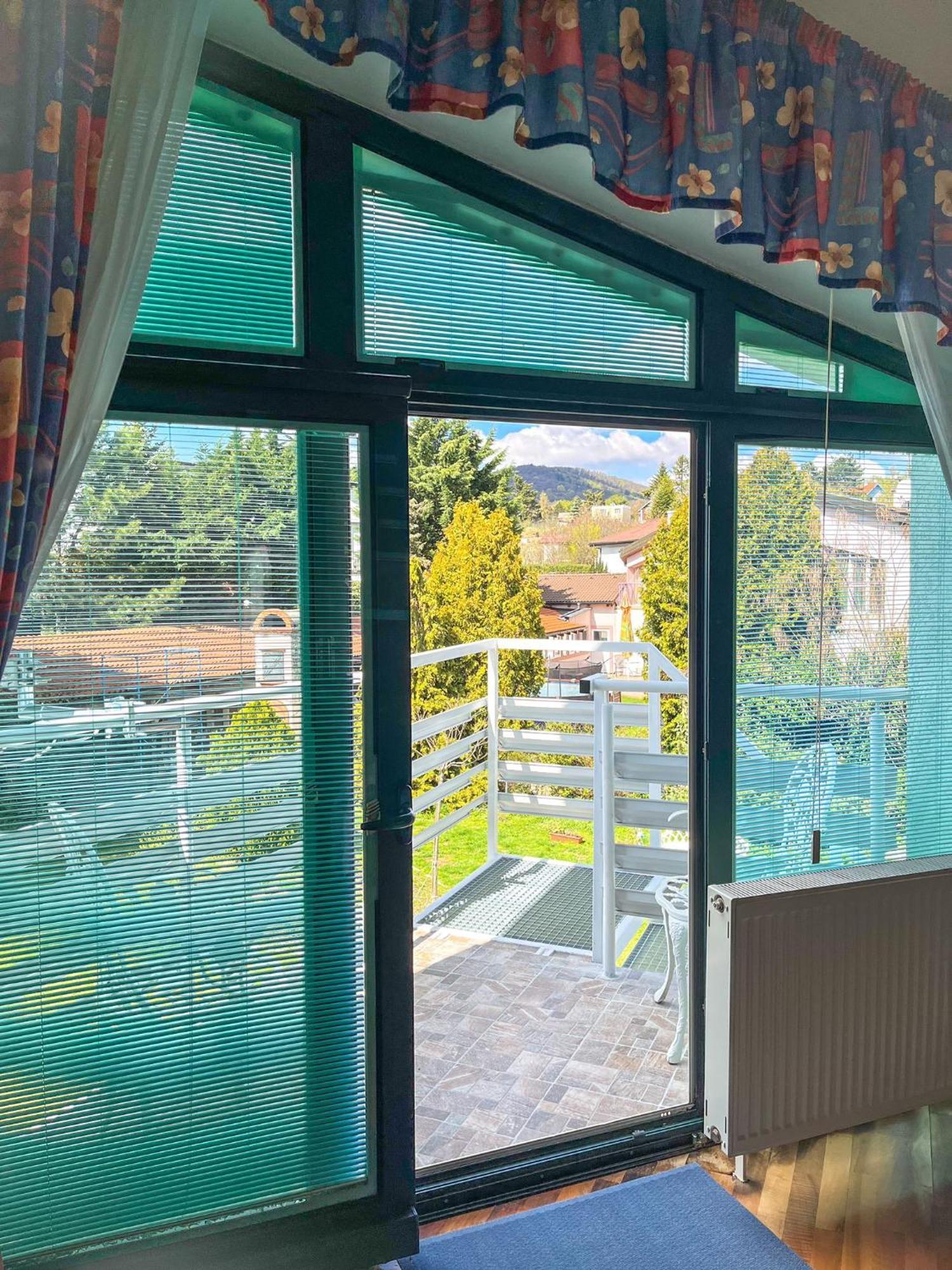 Cozy Rooms In Wine Town - Modra Quarto foto